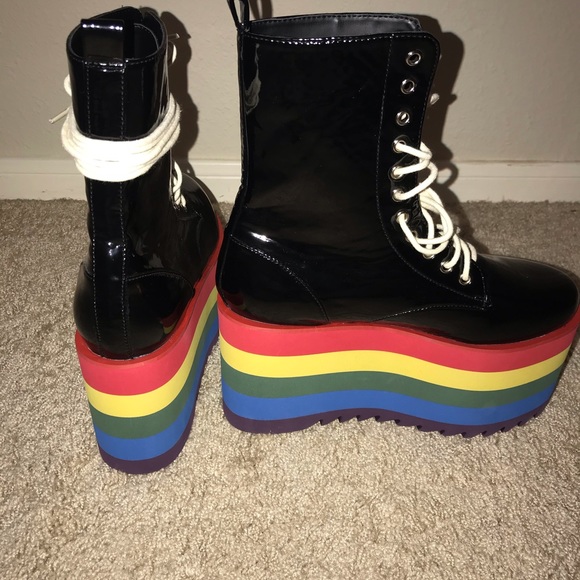 Rainbow 🌈 platforms - Picture 2 of 3